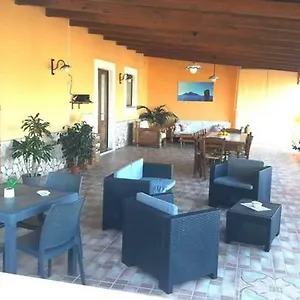 Vacanze Lory Malfa (Salina)